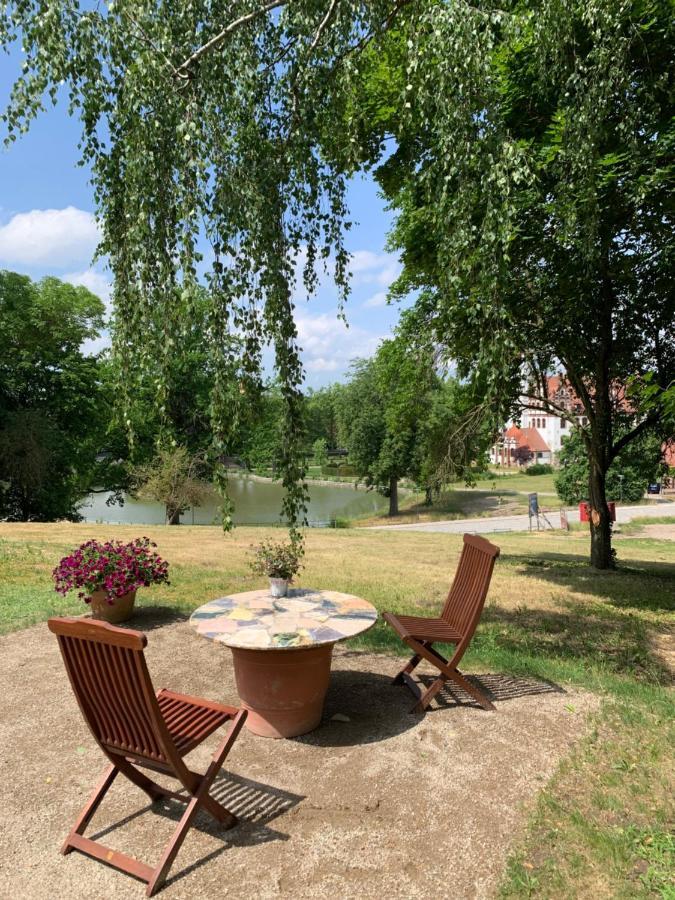 Historisches Gebaeude " Rentmeisteramt" Basedow Basedow  Exterior foto